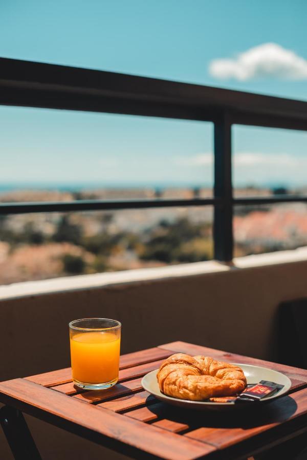 Amazing Apartment With Stunning Views 마르베야 외부 사진